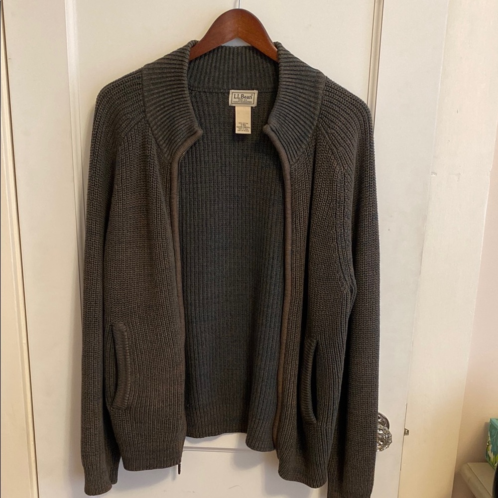 L.L. Bean Gray Zip Up Sweater men’s small